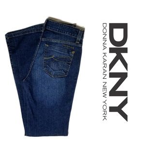 NWOT DKNY Soho Bootcut Jeans size 4